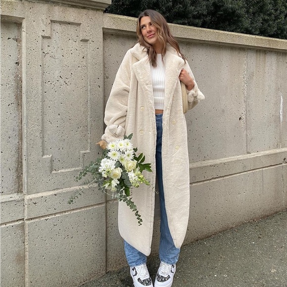 PrettyLittleThing Jackets & Blazers - PLT fur coat